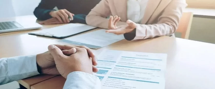 Como responder “fale um pouco sobre você” na entrevista de emprego?
