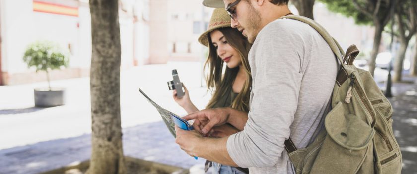 59% das famílias que pretendem viajar nas férias de julho projetam gasto máximo de R$ 3 mil
