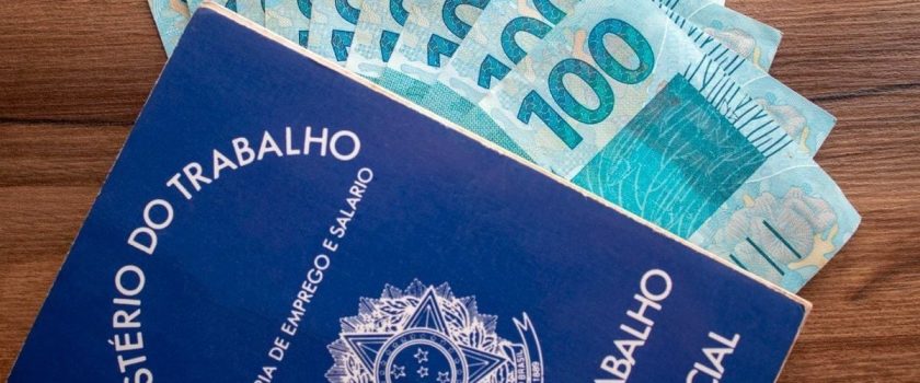 Descubra como pedir aumento salarial da forma certa